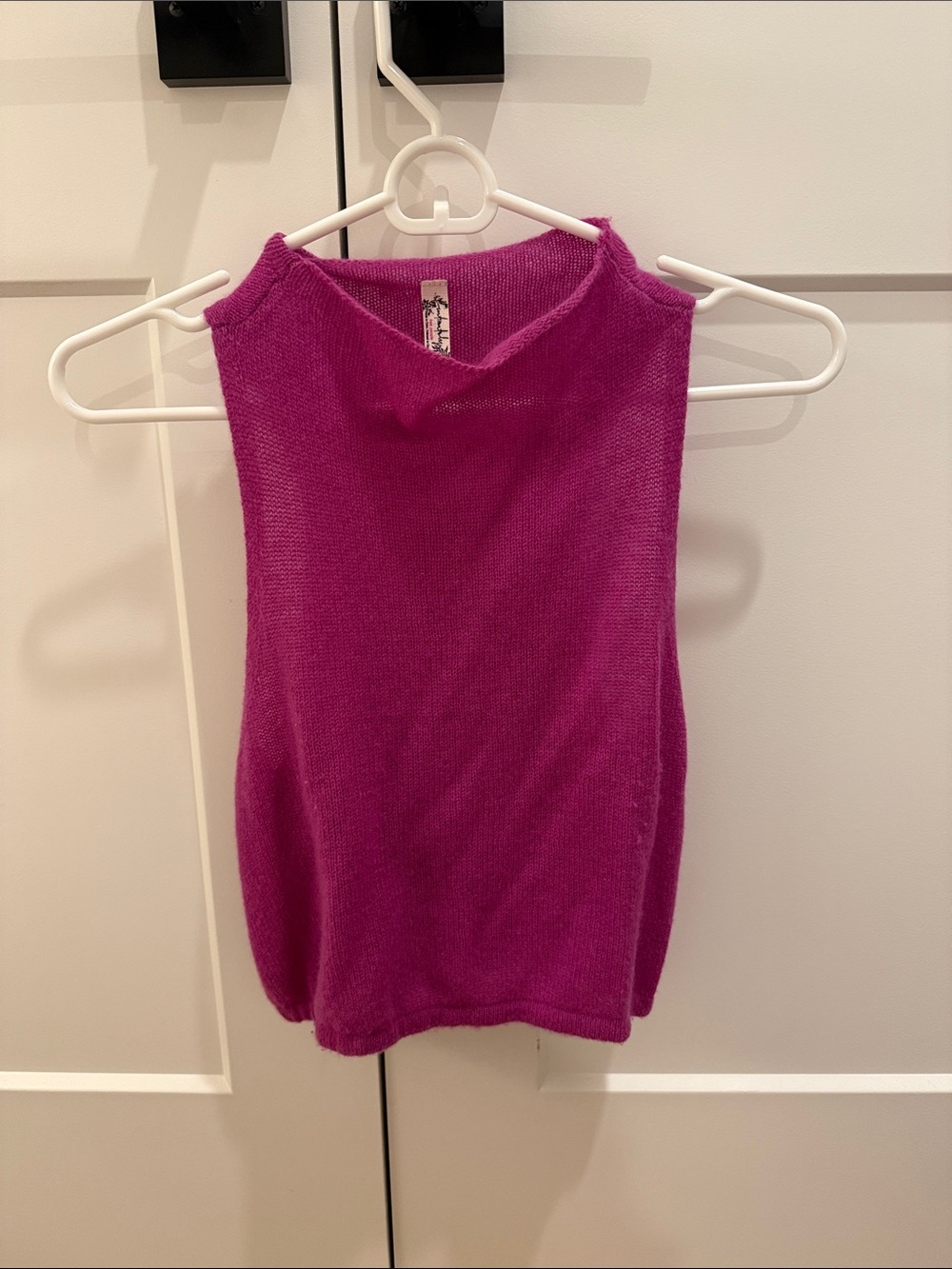 Free people sweater mock neck tank top -
Fuchsia Pink